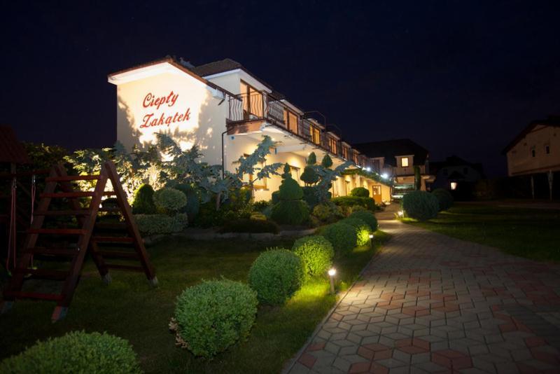 Cieply Zakatek Apartment Rewal Luaran gambar